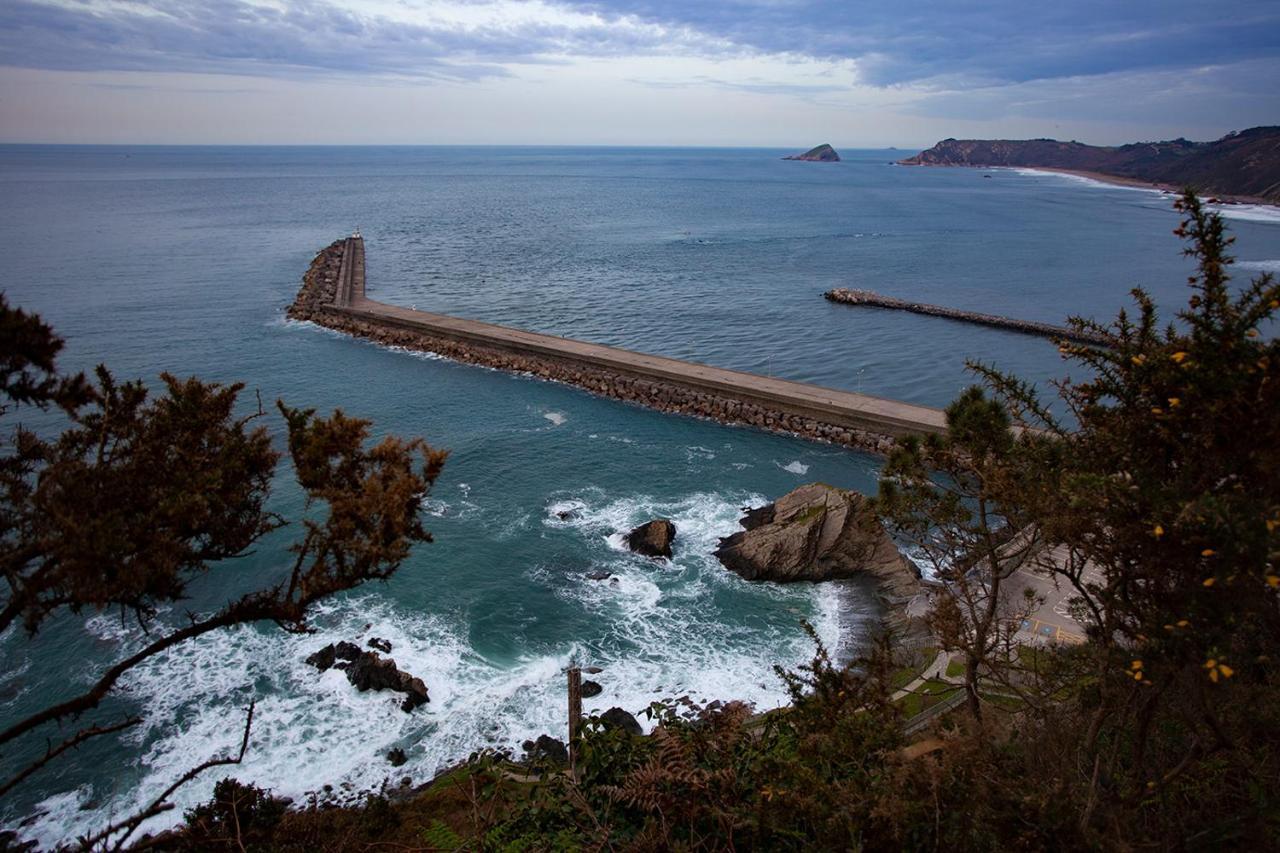 Muros de NalónSea Breeze And Beautiful Views!アパートメント エクステリア 写真