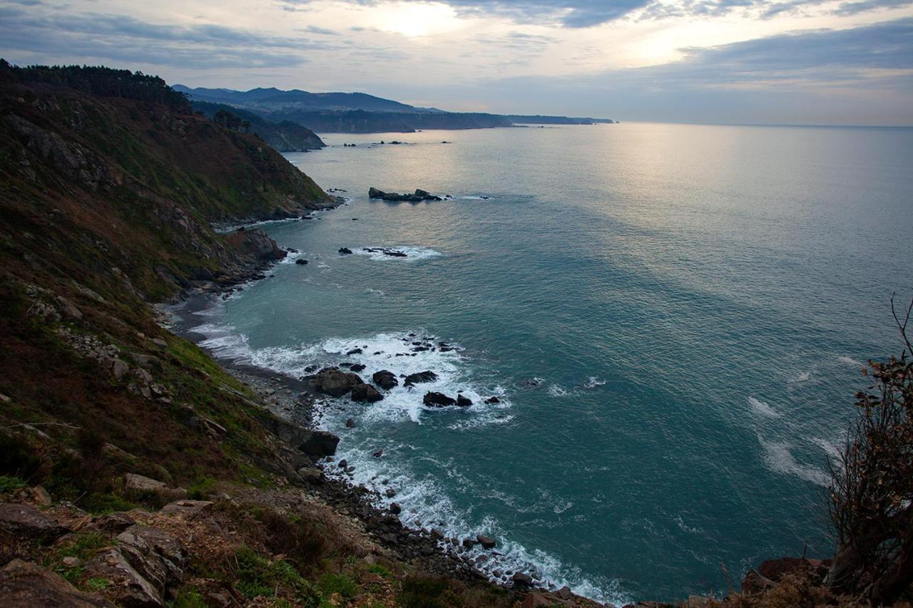 Muros de NalónSea Breeze And Beautiful Views!アパートメント エクステリア 写真